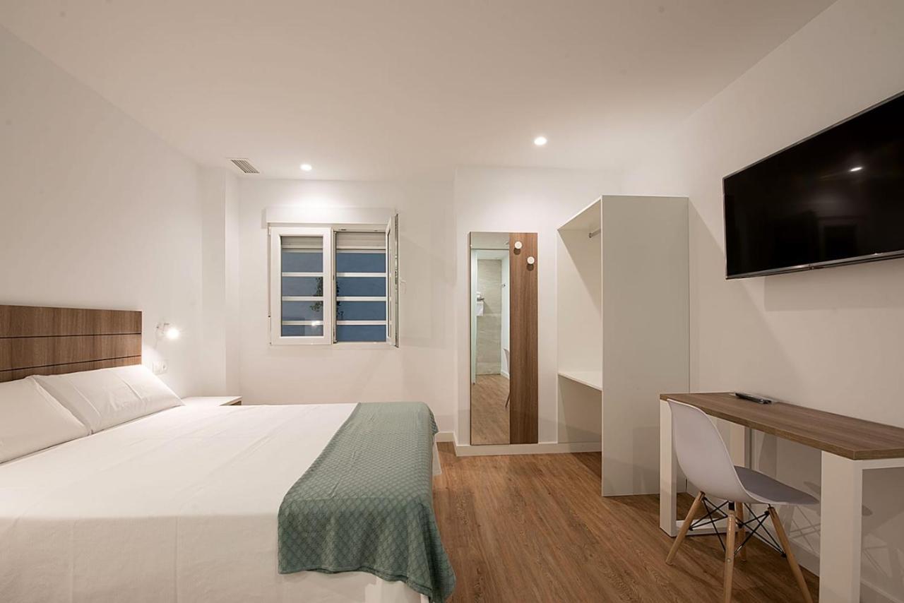 Hostal Beach Santa Pola Εξωτερικό φωτογραφία