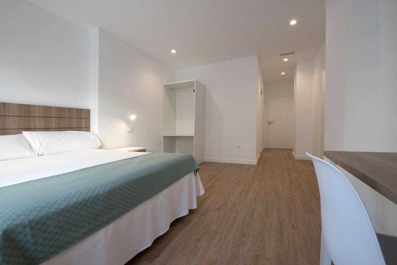 Hostal Beach Santa Pola Εξωτερικό φωτογραφία
